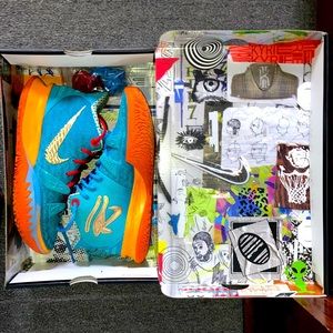 The shoes doesn’t fit no more.